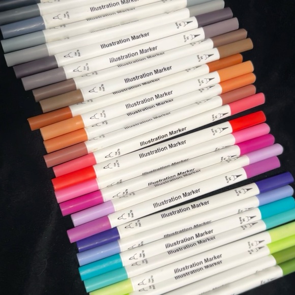 Dual Tip Illustration Markers Set - Picture 2 of 2